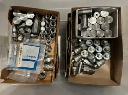 LARGE LOT OF STAINLESS STEEL SS SWAGELOK TUBE FITTINGS