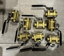LOT OF 8 SWAGELOK SS-63TF8 SS 1/2
