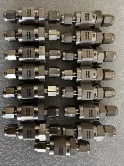 SWAGELOK  STAINLESS STEEL POPPET CHECK VALVE  6000PSI  SS-CH2-10