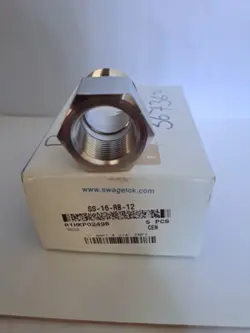 SWAGELOK SS-16-RB-12