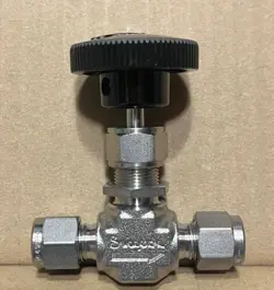 SS-1RS4 SWAGELOK STAINLESS STEEL INTEGRAL BONNET NEEDLE VALVE, 0.37 CV, 1/4 IN