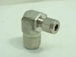 202827 NEW-NO BOX; SWAGELOK SS-400-2-8RT AIR ELBOW 90DEG SS-316 1/4