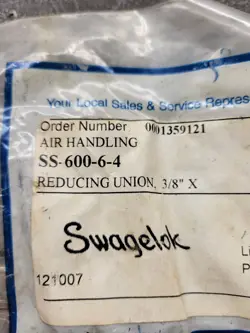 SWAGELOK SS-600-6-4