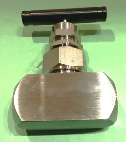 SWAGELOK SS-6HNBF8