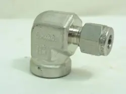 202830 NEW-NO BOX; SWAGELOK SS-400-8-6 AIR ELBOW 90DEG SS-316 1/4