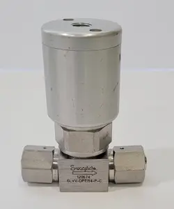 316L VIM-VAR UHP DIAPHRAGM SEALED VALVE, 1/4 IN. FEMALE VCR, 6LVV-DPFR4-P-C