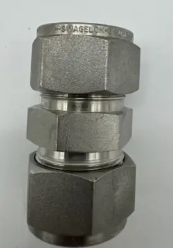 SS-1210-6 TUBE UNION