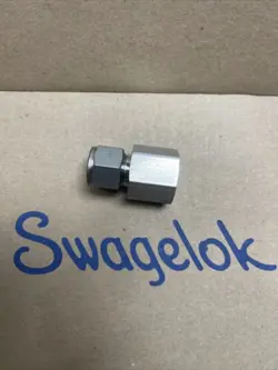 SWAGELOK,  SS-810-7-8