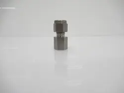 CONNECTOR 1/4