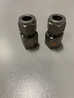 400/R-405 CONNECTOR