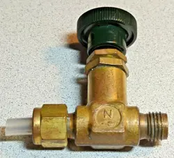 NUPRO BRASS SCREWED-BONNET NEEDLE VALVE, 1/4 IN. SWAGELOK TUBE FITTING B-4JN