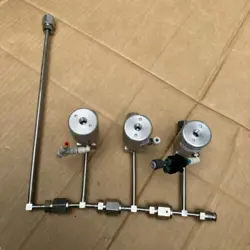 A SET OF 3 SWAGELOK/NUPRO  6LV-DABW4-P-C, MANIFOLD VALVE