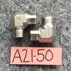 NOS - SET OF 2 - 1/2 TUBE UNION SWAGELOK SS-810-9 STAINLESS STEEL ELBOW FITTING
