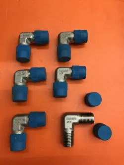 LOT OF 6-SWAGELOK/CAJON 316-JWT ELBOW FITTING