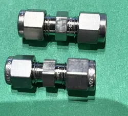 SWAGELOK 1/4 1/4