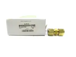 SWAGELOK B-810-6 NSMP