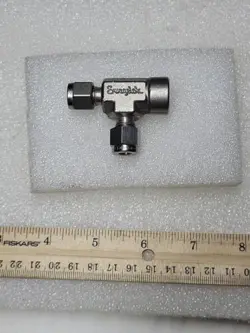1/4” FNPT TEE