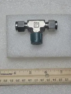 PARKER A-LOK 3/8