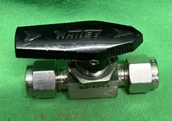 40 SERIES BALL