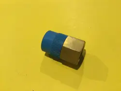 NEW SWAGELOK B-8-RB-6 3/8