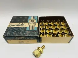 NEW (BOX OF 20) SWAGELOK B-810-R-6 REDUCERS
