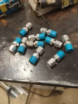 SWAGELOK 1/8