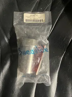 SWAGELOK 1 1/2