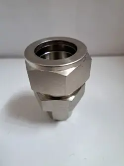 TUBE FITTING 3/4