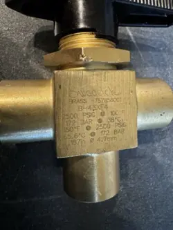 SWAGELOK B-43XF4 BRASS 1-PIECE 40 SERIES 3-WAY BALL VALVE,   QTY:2