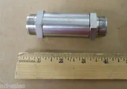 SWAGELOK SS-8C-1/3 COMPRESSION FITTING POPPET CHECK VALVE 1/3 PSI