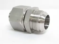 237077 NEW-NO BOX; SWAGELOK SS-20-TA-1-20AN MALE ADAPTOR; SS-316; SIZE: 1-1/4