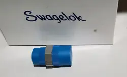 NEW SWAGELOK SS-12-VCR-1-12 VCR FACE SEAL FITTING SS 3/4 IN VCR X 3/4 IN MNPT
