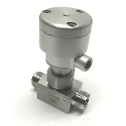 SWAGELOK SS-8BK-1C SEALED BELLOWS VALVE 2-WAY NC, 316 STAINLESS STEEL, 1/2