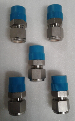 LOT OF 5 SWAGELOK SS-810-1-8 TUBE FITTING, 1/2