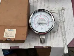 SWAGELOK G.I. GAUGE PGI-100C-PG300-LAPX - 300PSI, 1/2