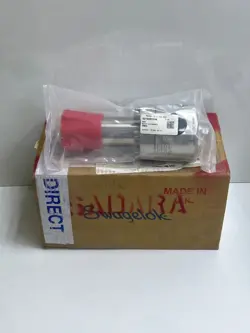 SWAGELOK RSHN6-02-6-VVK-GN2 PRESSURE REGULATOR