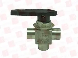 SWAGELOK SS-45XF8 / SS45XF8 (USED)