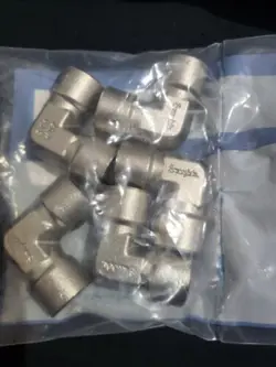 5 - SWAGELOK STAINLESS STEEL PIPE ELBOW FITTINGS, 1/4 IN. FEMALE NPT, SS-4-E