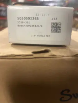 SWAGELOK SS-12-T BRAND NEW IN THE BOX