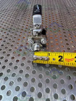 VALVE W/ 1/4