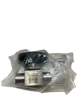 SWAGELOK SS-43GF4-K BALL VALVE 2W NEW IN PACKAGING