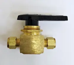 SWAGELOK B-45S8-SC11 BALL VALVE