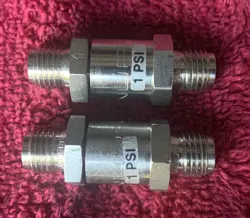 2 USED SWAGELOK NUPRO SS-4C-1 CHECK VALVES. 1/4” OD TUBE. 1 PSI.