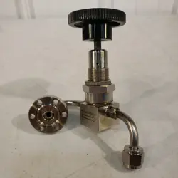 NUPRO SWAGELOK SS-4BKTW MANUAL VALVE 1.33