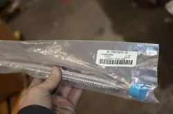 NEW SWAGELOK SS-FM4VF4VF4-18 STAINLESS HOSE