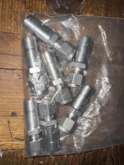 SWAGELOK STAINLESS STEEL TUBE REDUCER, 1/4