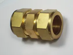 SWAGELOK BRASS