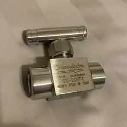 BOX OF 5 NEW SWAGELOK SS-20VF4 STAINLESS STEEL INTEGRALBONNET NEEDLE VALVE FNSP