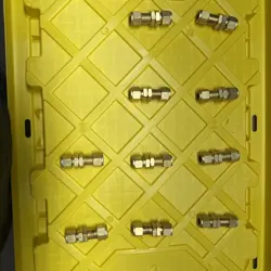 1/2” BRASS THREADED UNION SWAGELOK