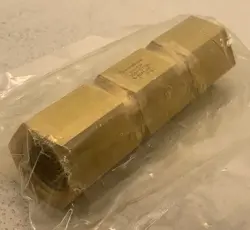 B-8CP4-EP-1 SWAGELOK  CHECK VALVE  1 PSI   **NEW***